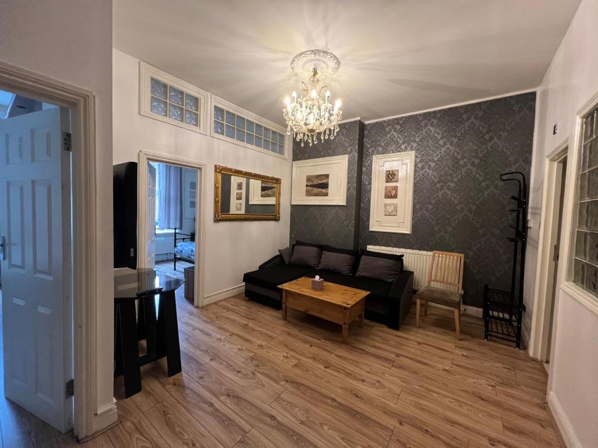 Comfy Apartments - Finchley Road Londra Exterior foto