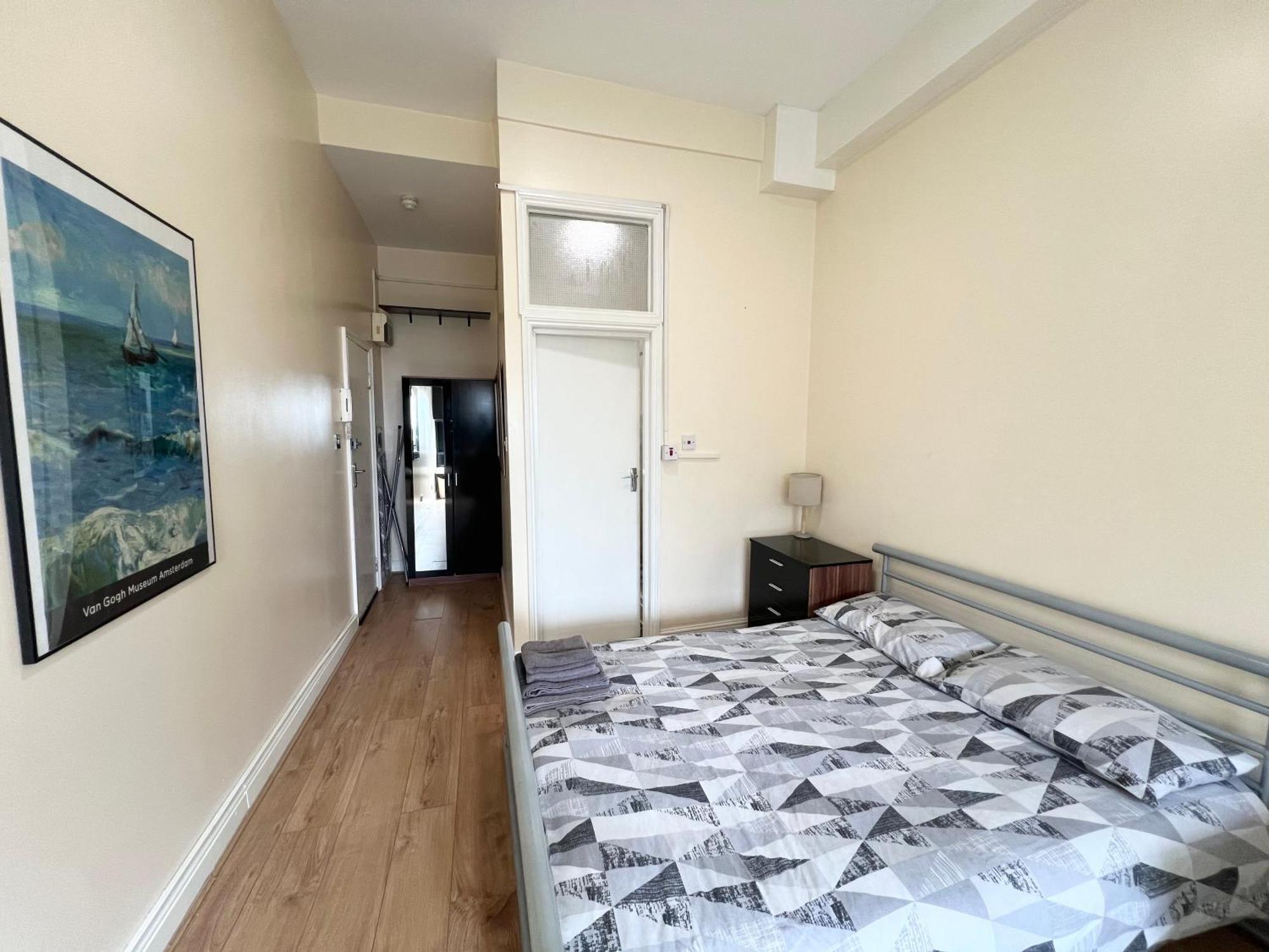 Comfy Apartments - Finchley Road Londra Exterior foto