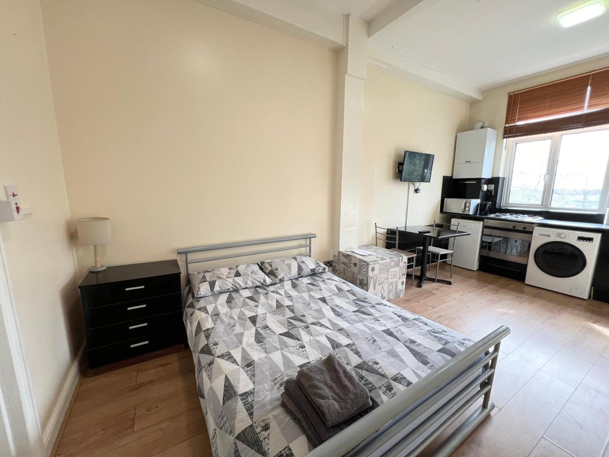 Comfy Apartments - Finchley Road Londra Exterior foto