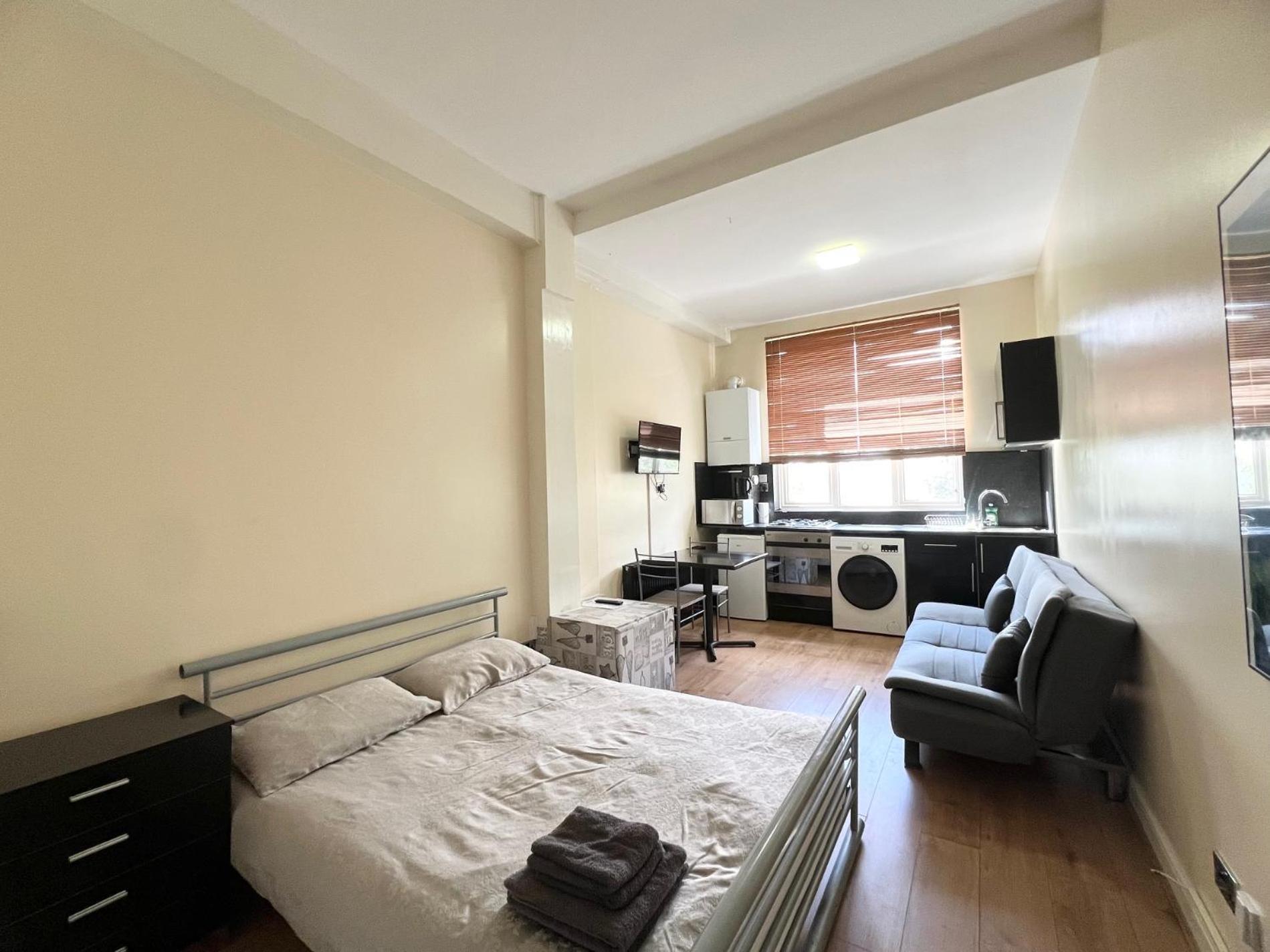 Comfy Apartments - Finchley Road Londra Exterior foto
