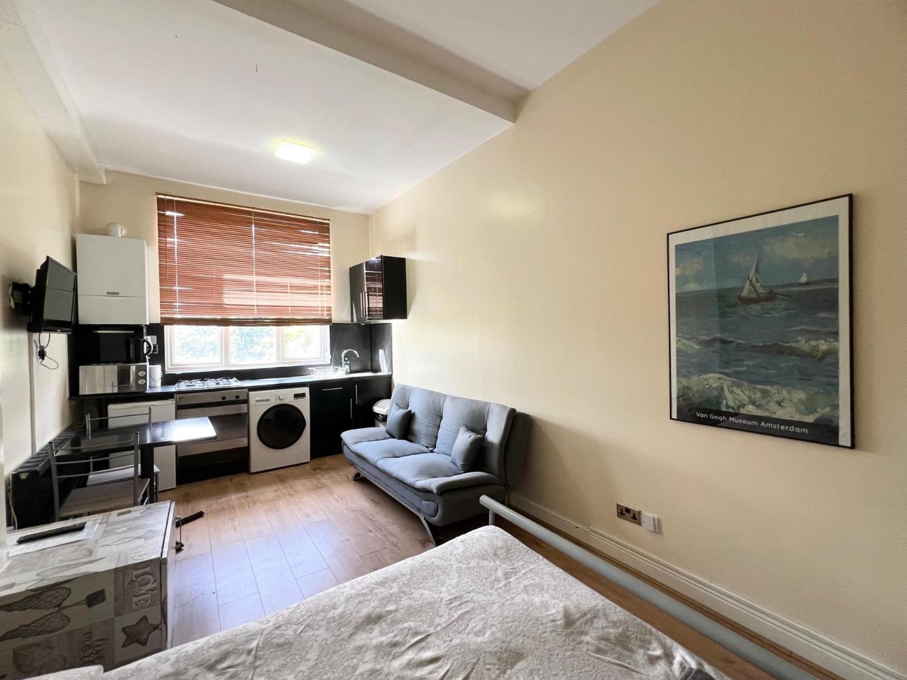 Comfy Apartments - Finchley Road Londra Exterior foto