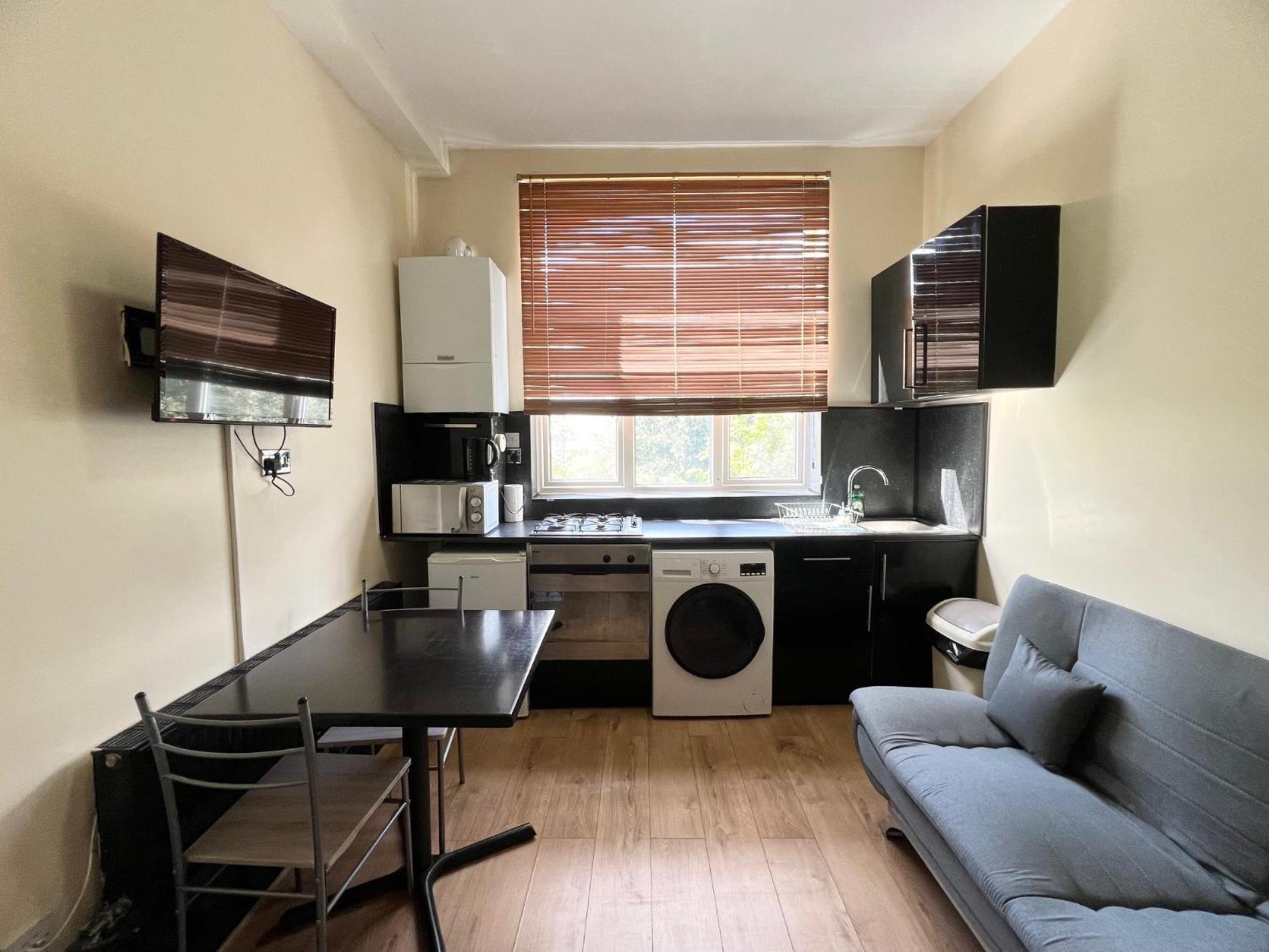 Comfy Apartments - Finchley Road Londra Exterior foto